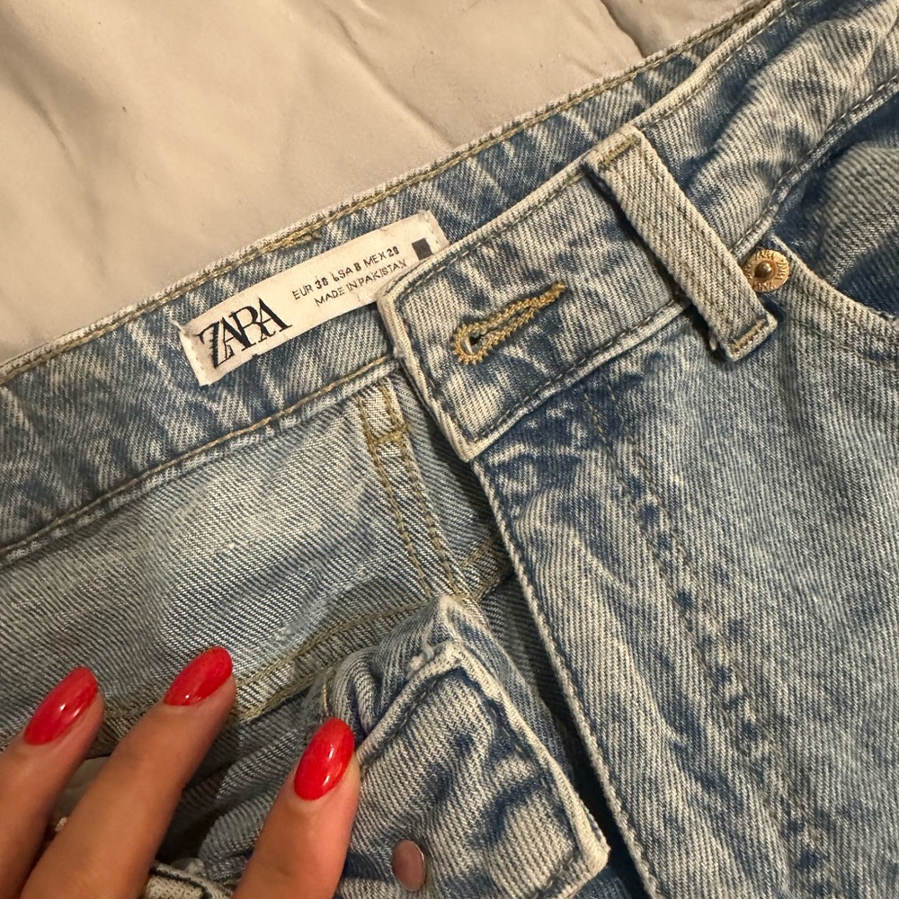 Zara Women's Blue Jeans